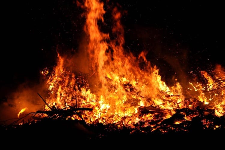 Osterfeuer